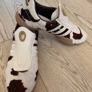 Adidas Mei yoga shoes brown cowhide vintage size 10 worn once!